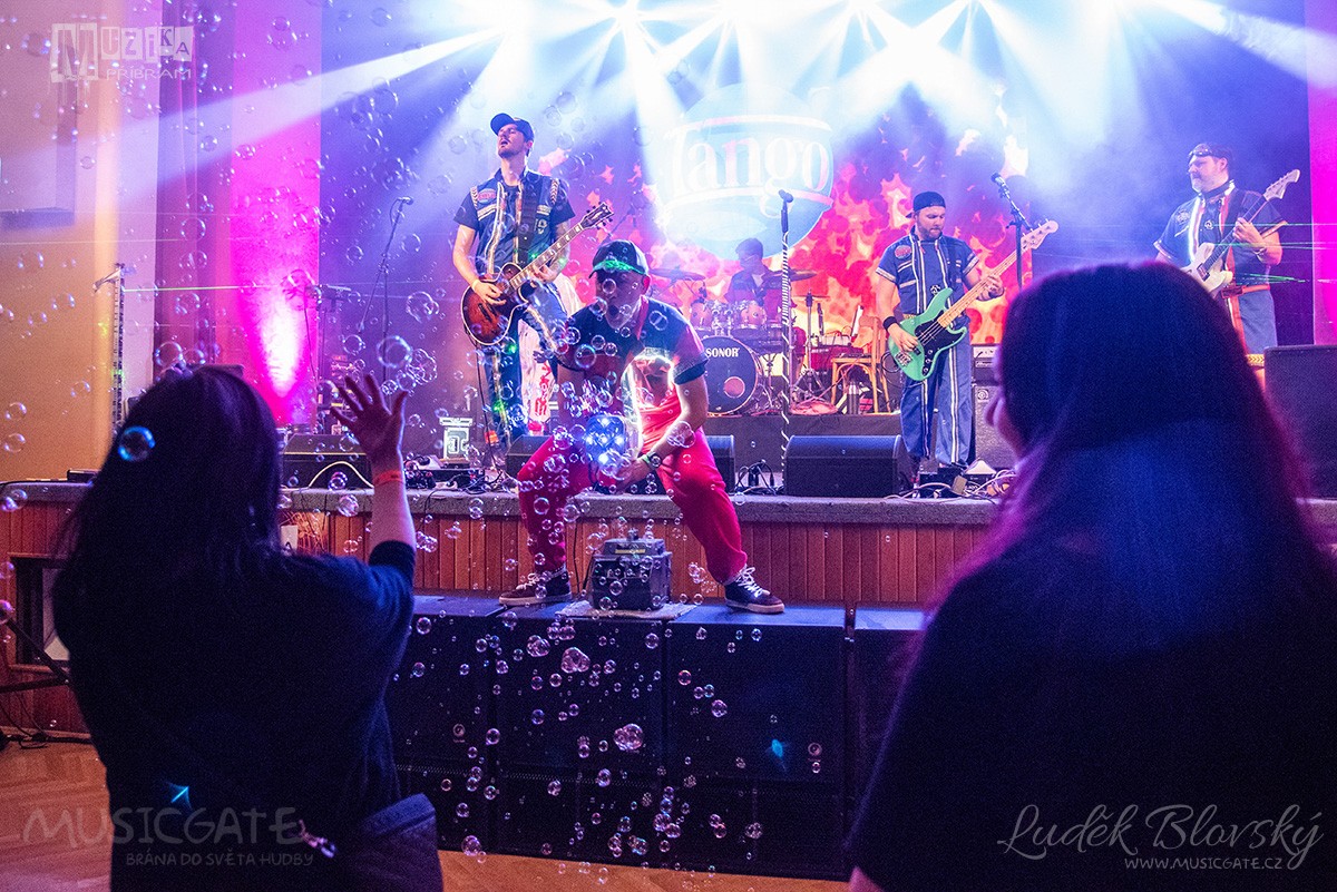 Multižánrový festival Muzika Příbram 2025 nabídl pestrý hudební program