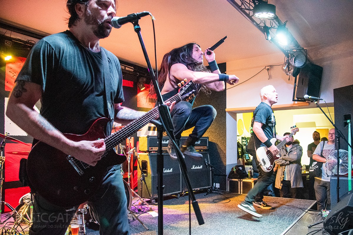 Blatenský koncert amerických Ignite byl plný energie a dobré muziky