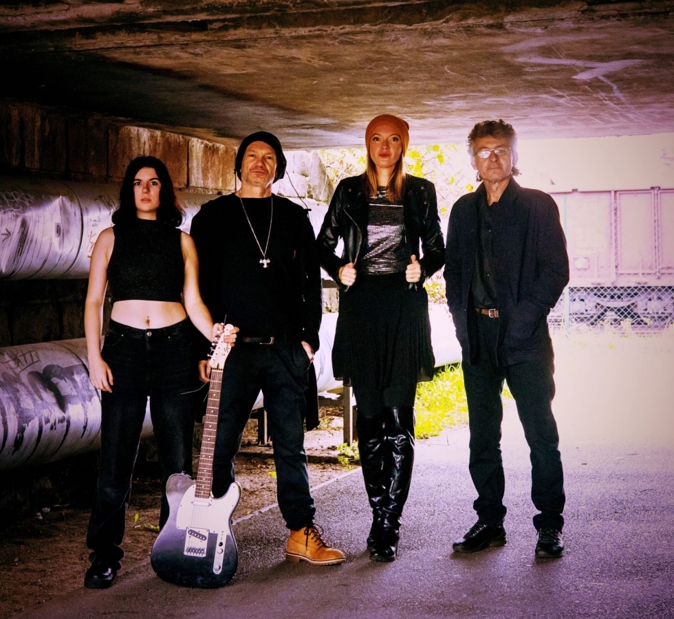 Hudební projekt uNDERGROUND kEYBOARD vypustil do světa nový klip Labyrint