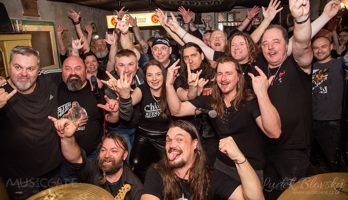 Chlíff pokřtil nové album Steel Heavy, hudebním hostem se stali rokycanští XATAX