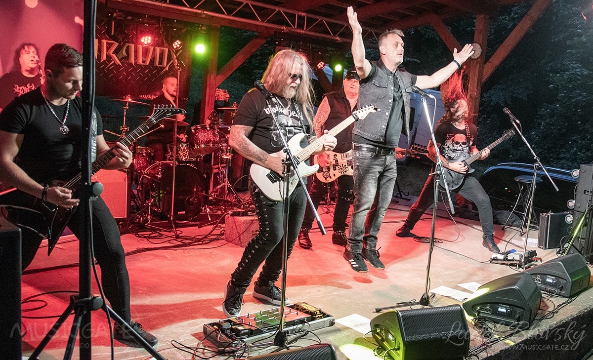Big Beat Fest pod Vlčtejnem – přehlídka dobré muziky a vzpomínka na Miloně